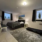 Апартаменты Neu-friesenhaus-inselherz-eg-wohnung *