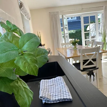 Апартаменты Neu-friesenhaus-inselherz-eg-wohnung *