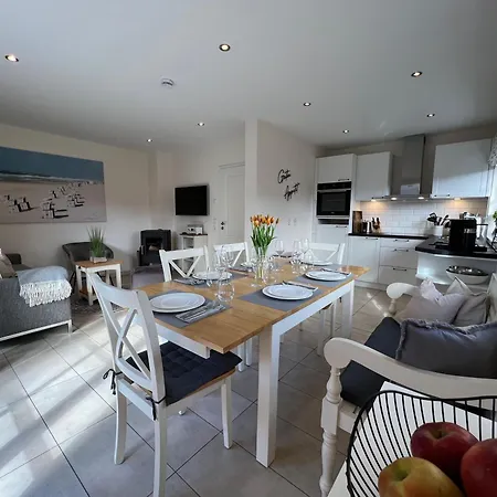 Апартаменты Neu-friesenhaus-inselherz-eg-wohnung *