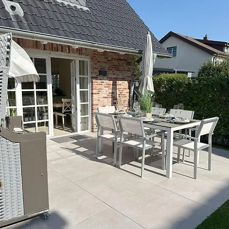 Neu-friesenhaus-inselherz-eg-wohnung Апартаменты *