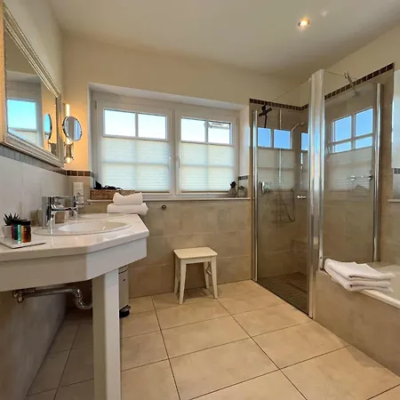 Апартаменты Neu-friesenhaus-inselherz-eg-wohnung Sylt