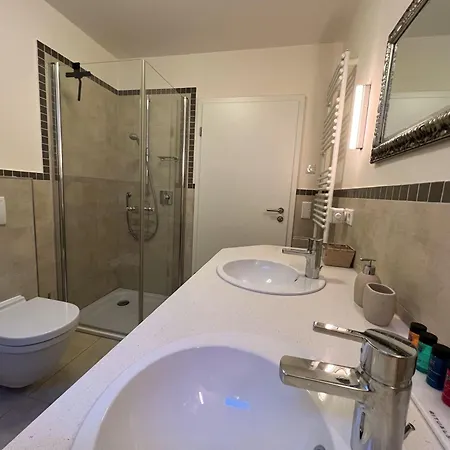 Neu-friesenhaus-inselherz-eg-wohnung Апартаменты Sylt